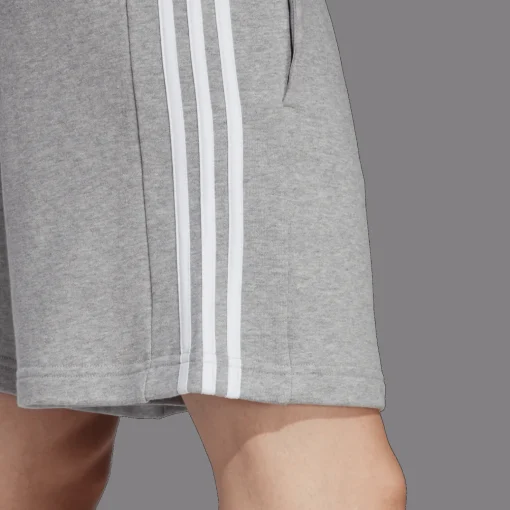 Essentials French Terry 3-Stripes Shorts, miesten shortsit - Vapaa-Ajan Shortsit - Essentials French Terry 3-Stripes Shorts, miesten shortsit
