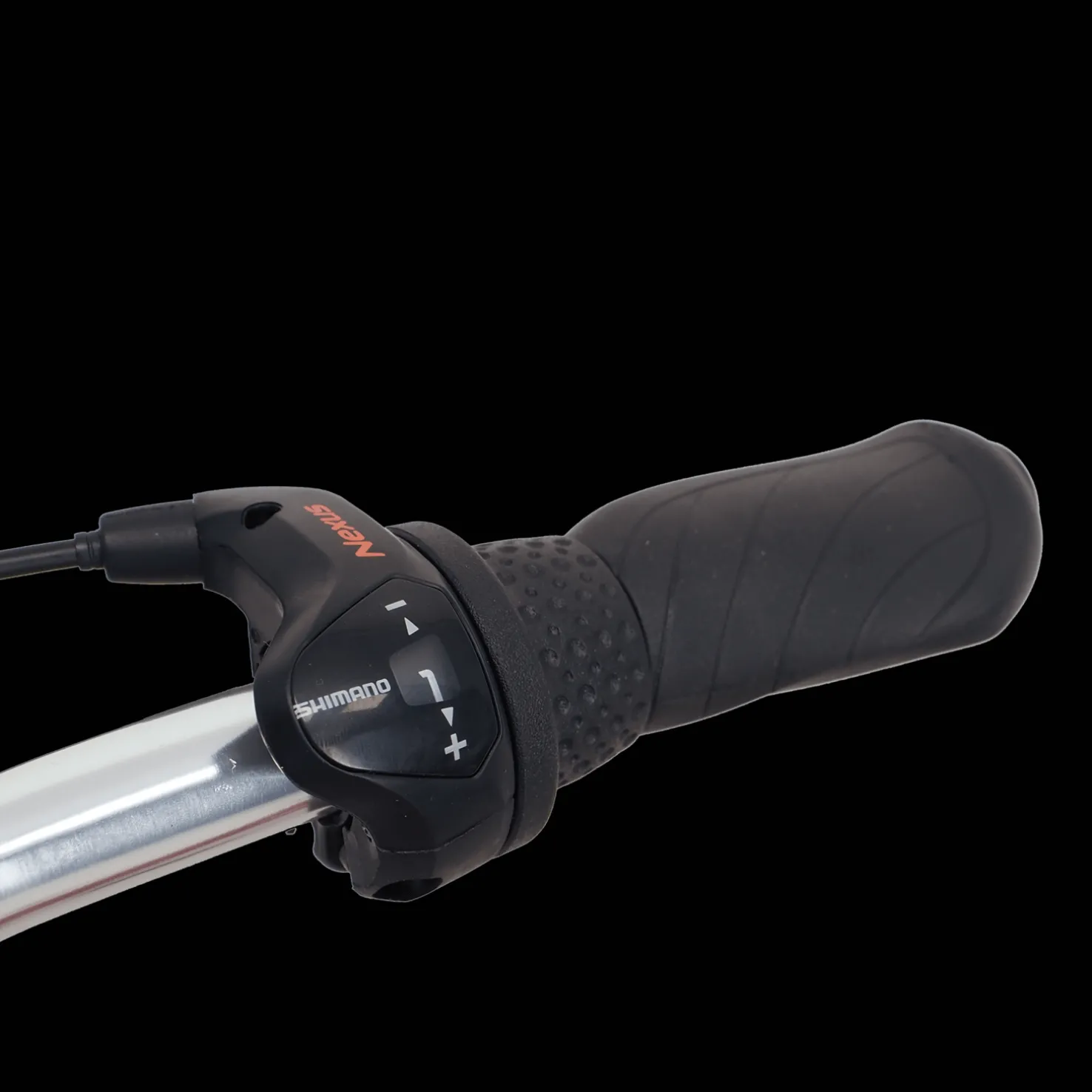 Vilma 28" 3-speed 24, naisten kaupunkipyörä - Citypyörät - Vilma 28" 3-speed 24, naisten kaupunkipyörä