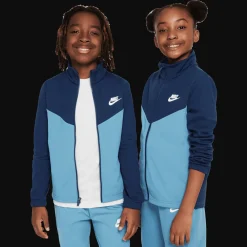 Sportswear Tracksuit, nuorten verryttelyasu - Verryttelyasut - Sportswear Tracksuit, nuorten verryttelyasu